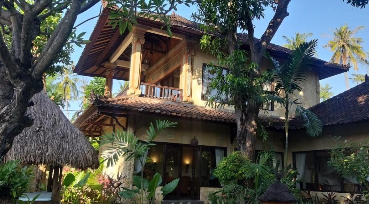 Rambutan Hotel Ловіна Екстер'єр фото
