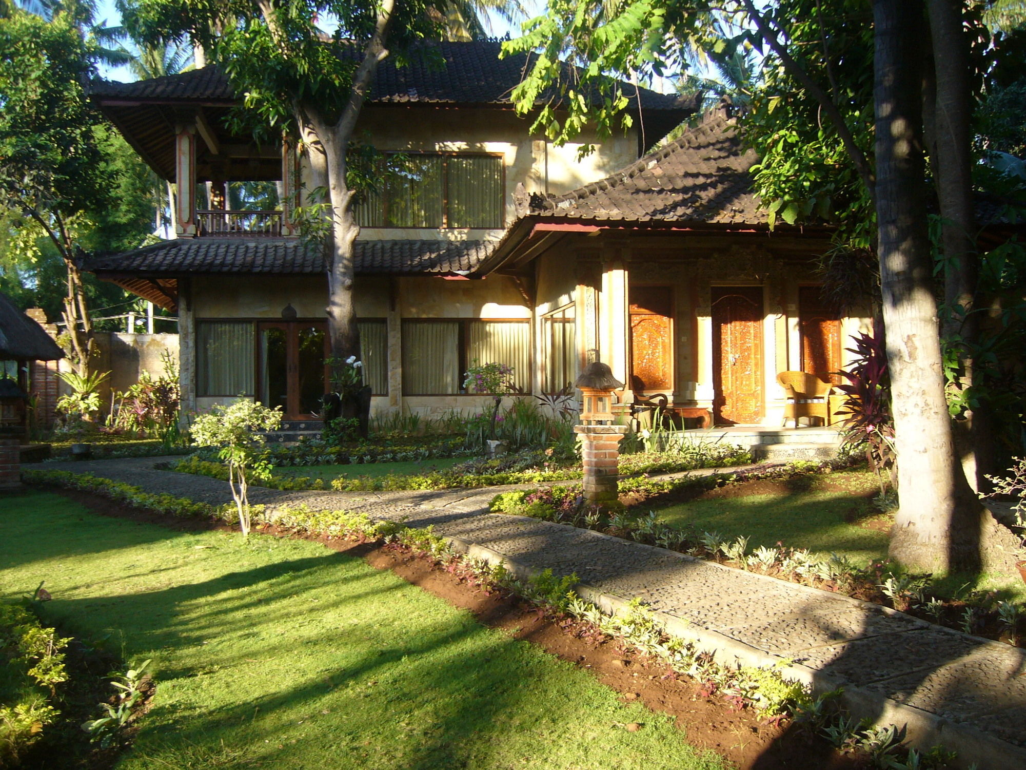 Rambutan Hotel Ловіна Екстер'єр фото